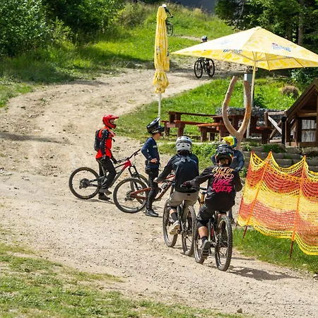 Lägenhet Skibike, Hrabovo *